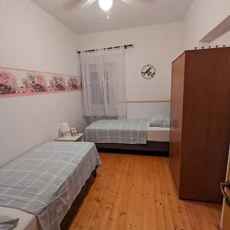 Апартаменты Two Bedrooms 50m From The