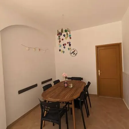 Two Bedrooms 50m From The * Srima