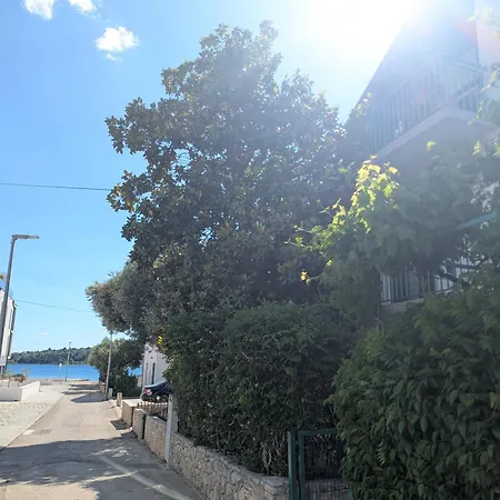 Appartement Two Bedrooms 50m From The